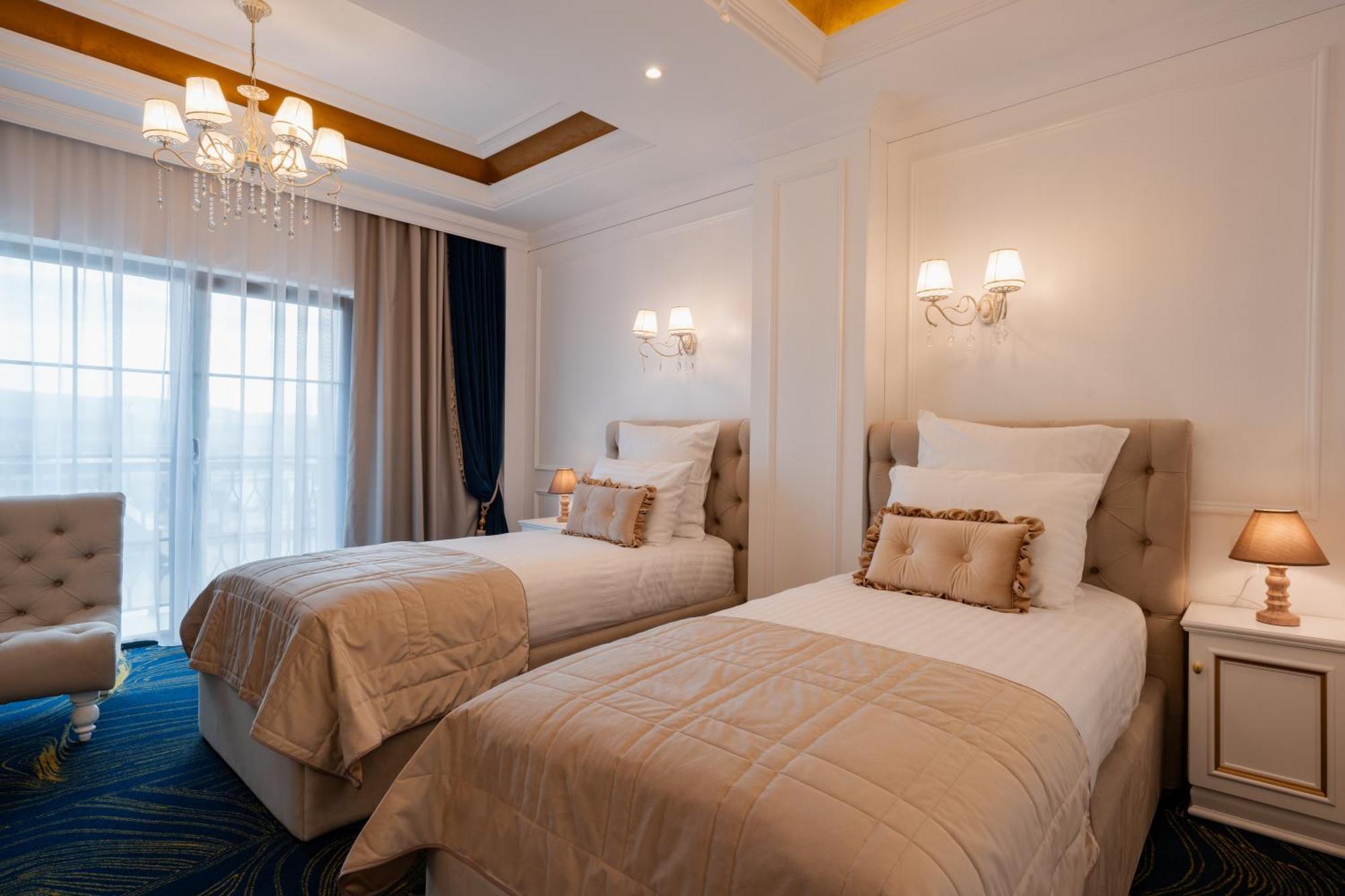 Hotel Noblesse Boutique&Spa Râmnicu Vâlcea Exterior foto