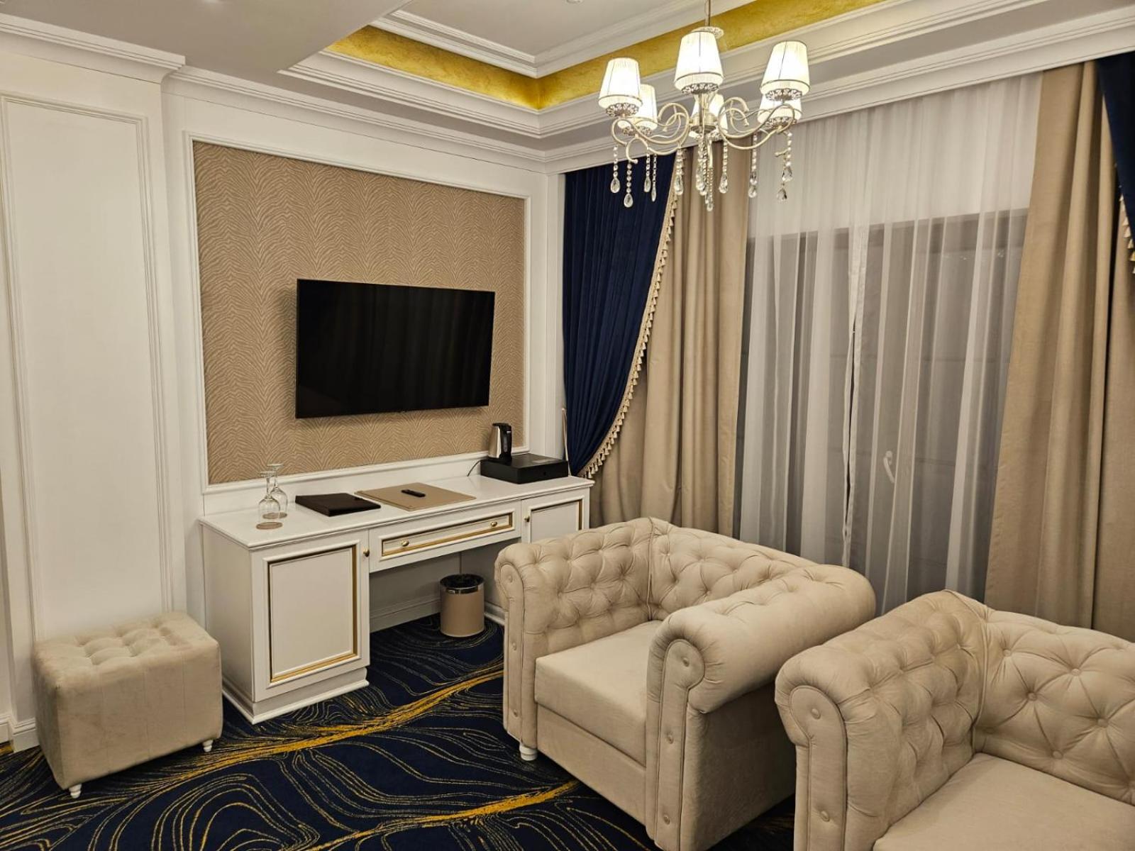 Hotel Noblesse Boutique&Spa Râmnicu Vâlcea Exterior foto