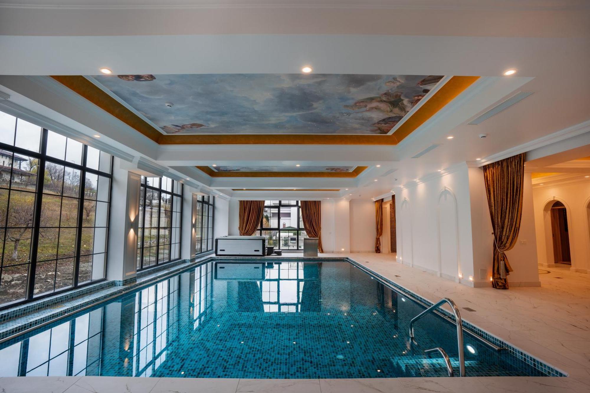 Hotel Noblesse Boutique&Spa Râmnicu Vâlcea Exterior foto