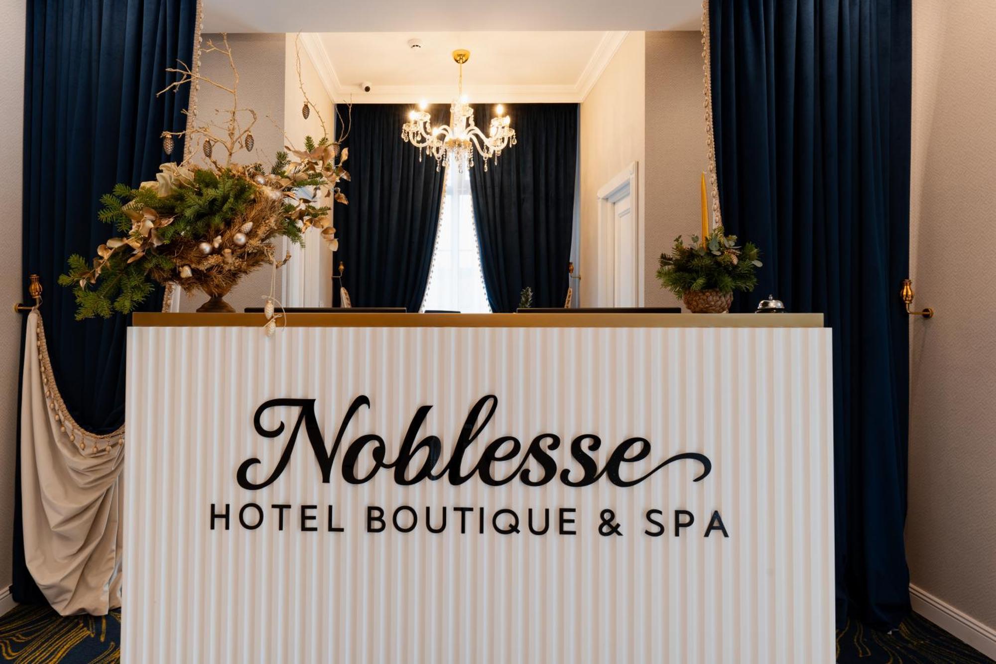Hotel Noblesse Boutique&Spa Râmnicu Vâlcea Exterior foto